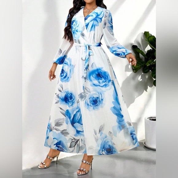 Jolie Dresses & Skirts - Blue Floral Maxi Women's Dress